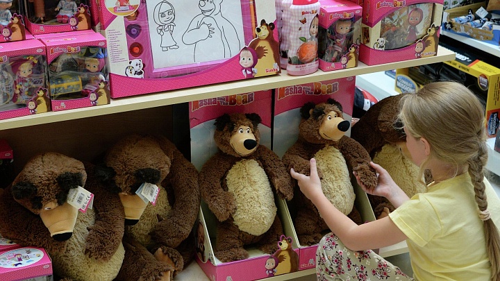 Алиханов рассказал о мерах поддержки индустрии детских товаров