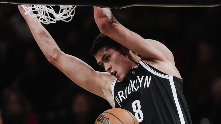 "Бруклин" проиграл "Голден Стэйт" в матче НБА